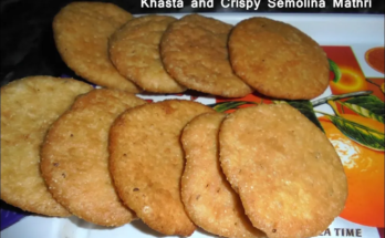 Semolina Mathri