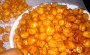 चना खोखले